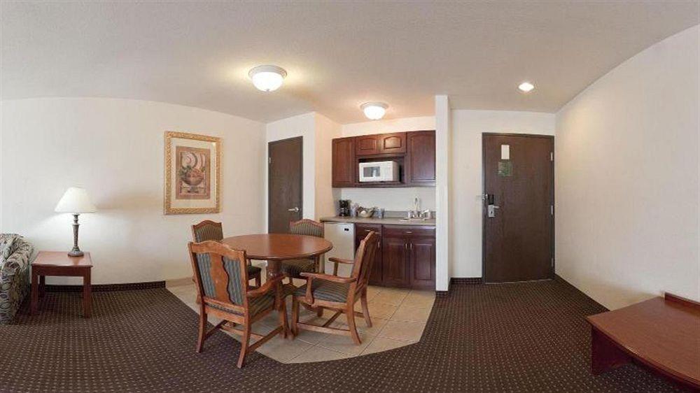 Holiday Inn Express Show Low By Ihg Екстер'єр фото