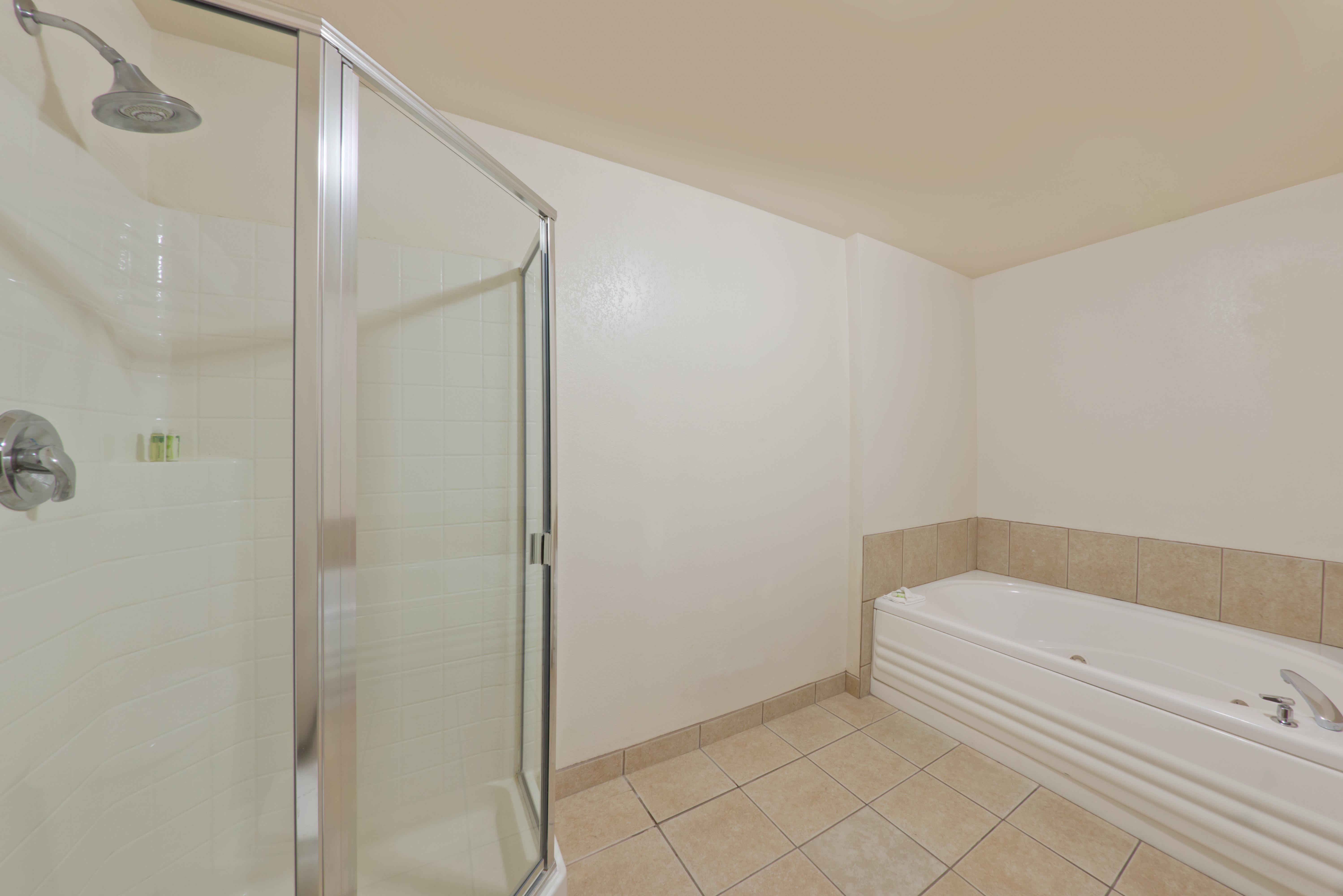 Holiday Inn Express Show Low By Ihg Екстер'єр фото